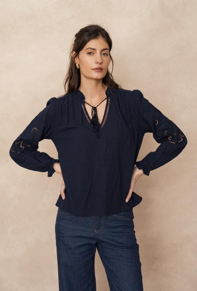 Acheter en ligne Chemises Chemise Clarissa marine Chemises Chemise Clarissa marine